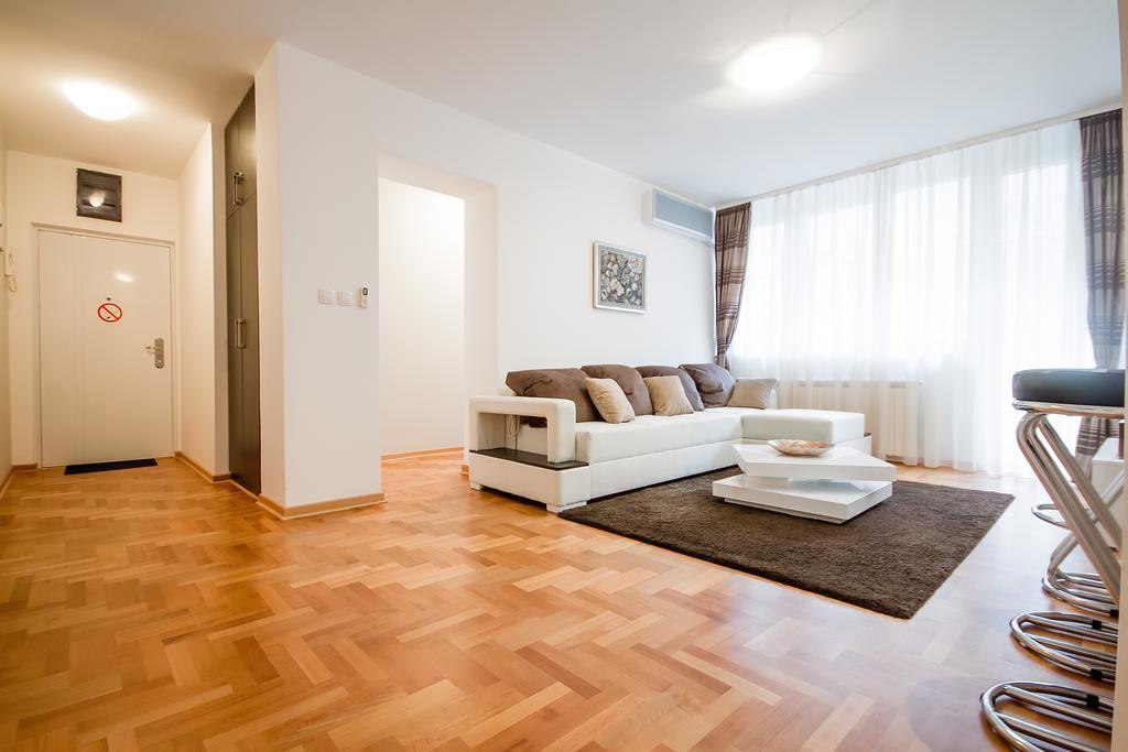 Apartments King Milan, City Center Belgrad Dış mekan fotoğraf