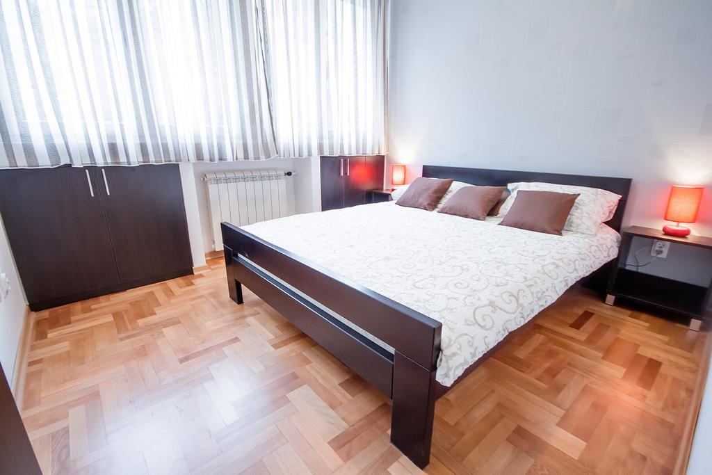 Apartments King Milan, City Center Belgrad Dış mekan fotoğraf
