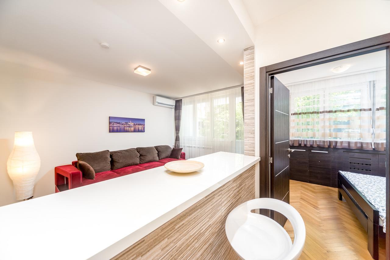 Apartments King Milan, City Center Belgrad Dış mekan fotoğraf