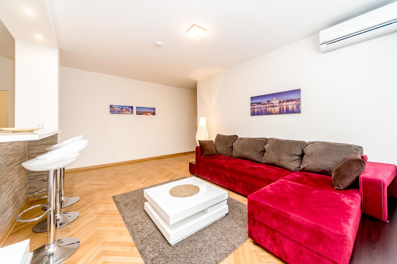 Apartments King Milan, City Center Belgrad Dış mekan fotoğraf